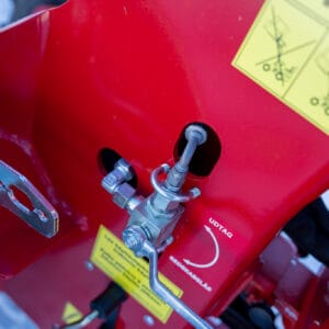 Muut kiinnikkeet hydraulisena kolmitieventiilillä (Hanalla)  ( Avant, Vila, Kramer, Volvo, ETC)